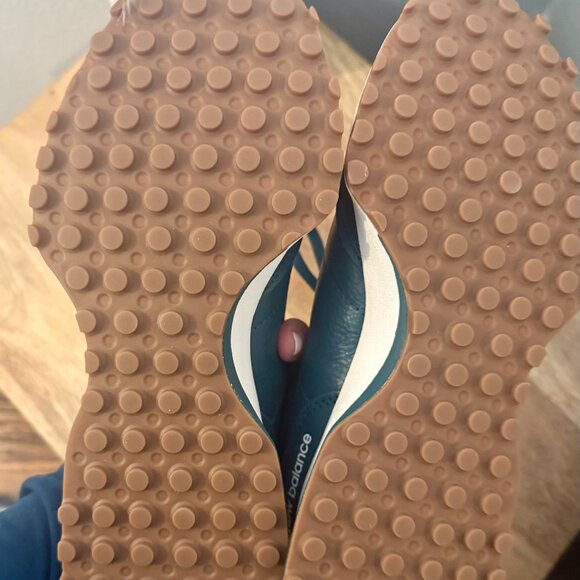 FIGS x New Balance 327 Caribbean Blue – Size 8 – New in Box – Limited Edition - Picture 16 of 16